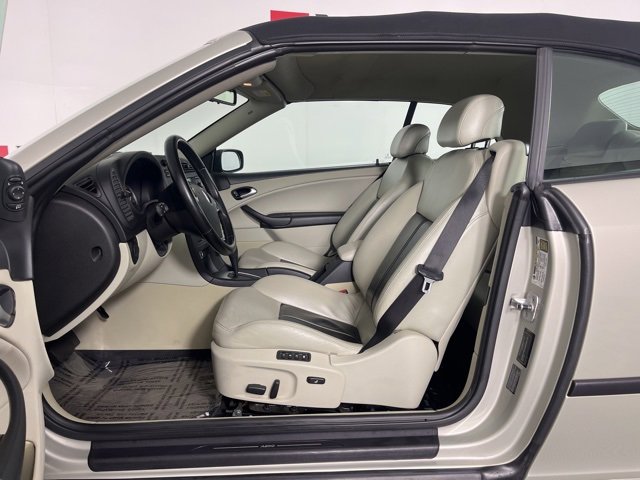 Used 2005 Saab 9-3 Aero image 13