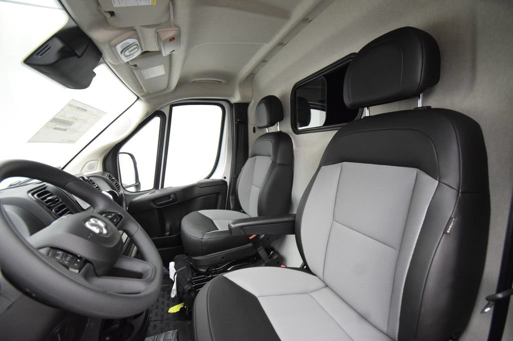 New 2026 RAM ProMaster 2500 w/ Convenience Group FWD image 31
