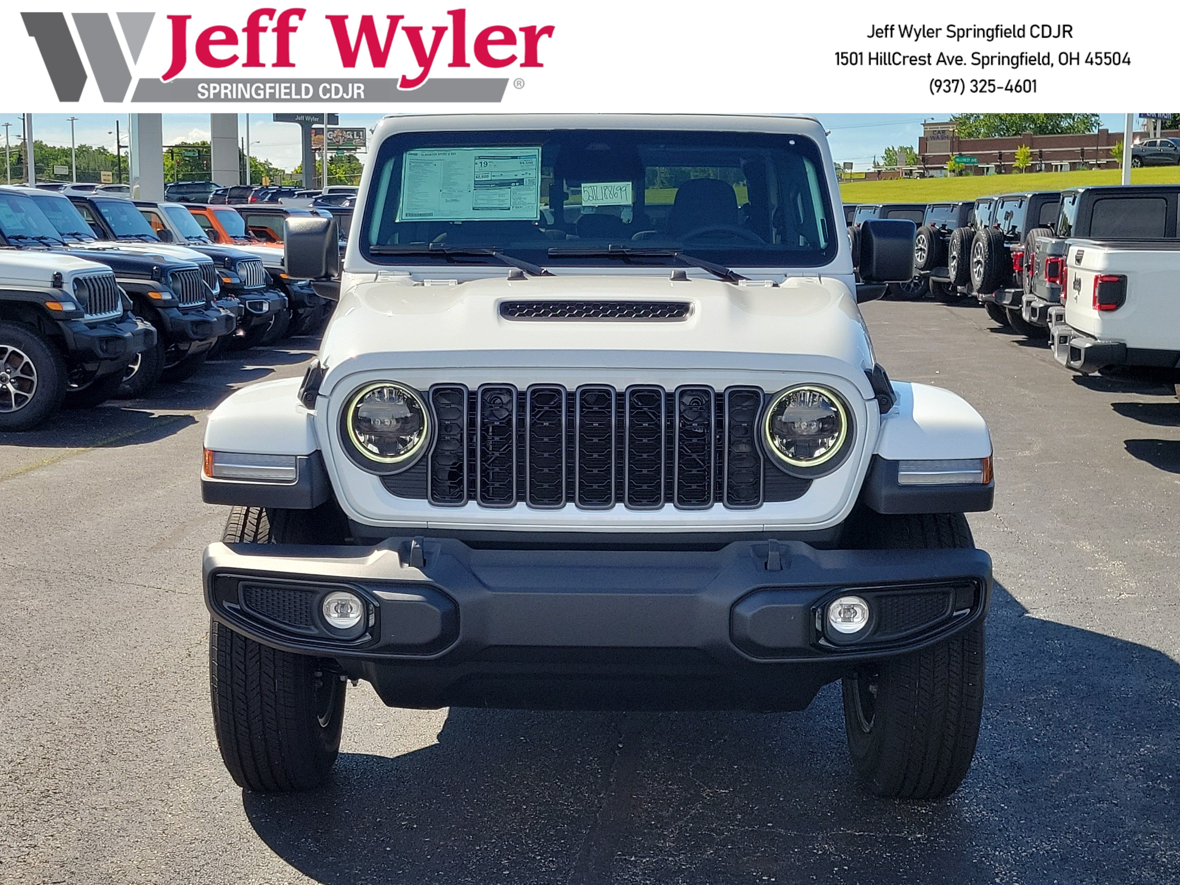 New 2026 Jeep Gladiator Sport AWD/4WD image 2