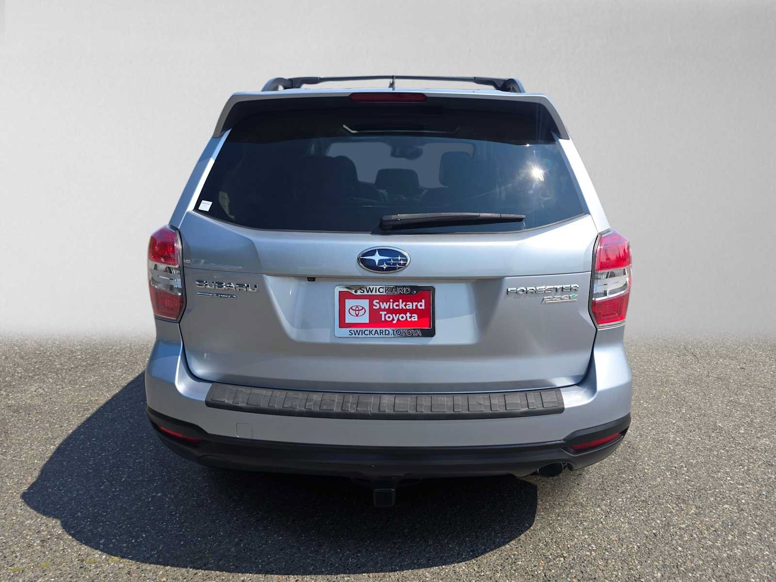 Used 2014 Subaru Forester 2.5i Limited AWD/4WD image 4