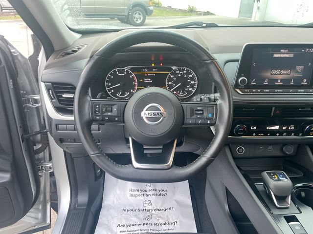 Used 2021 Nissan Rogue SV w/ Premium Package AWD/4WD image 14