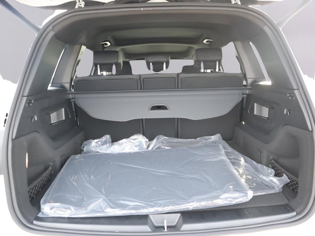 New 2026 Mercedes-Benz GLB 250 4MATIC image 10