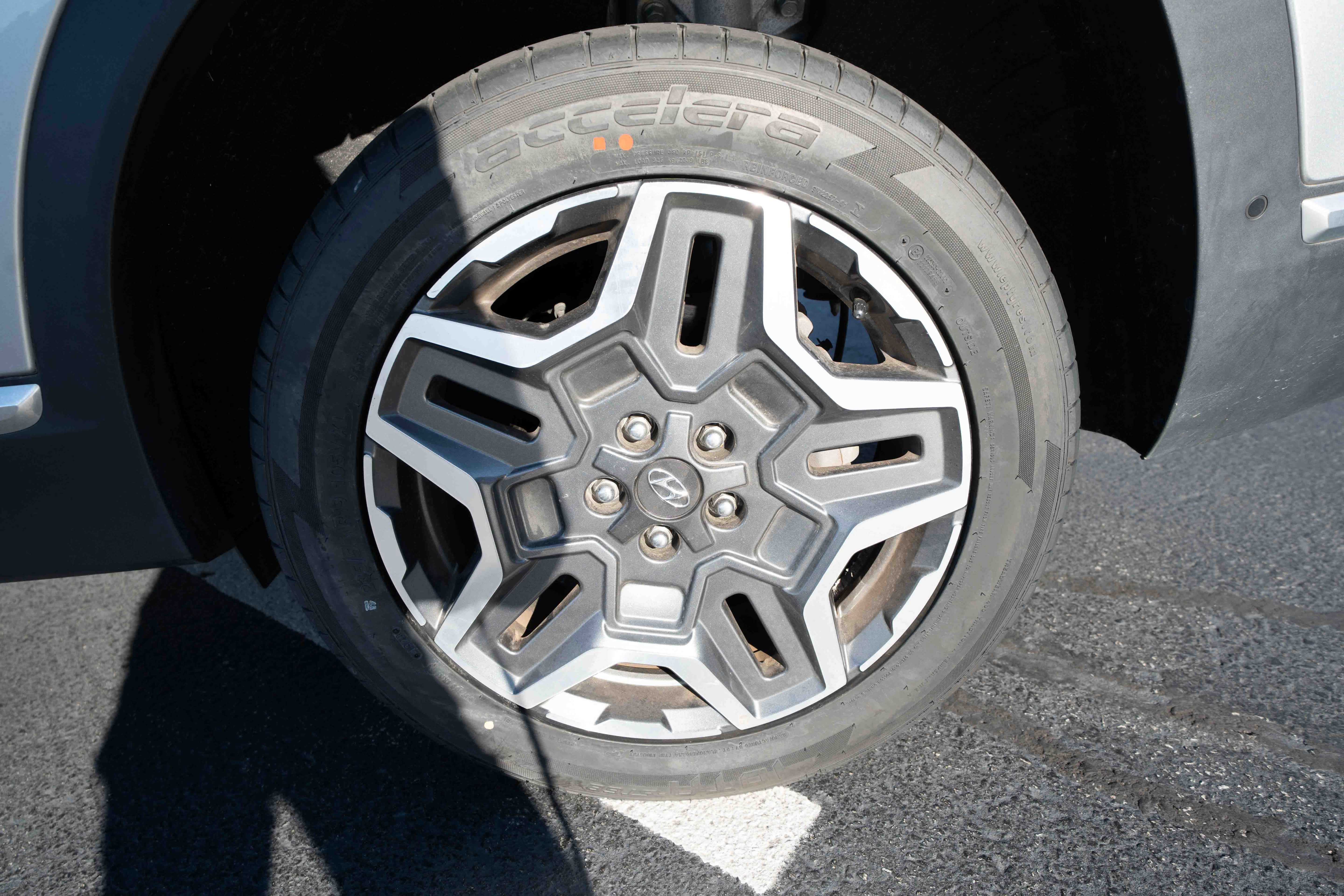 Used 2022 Hyundai Santa Fe Limited image 30