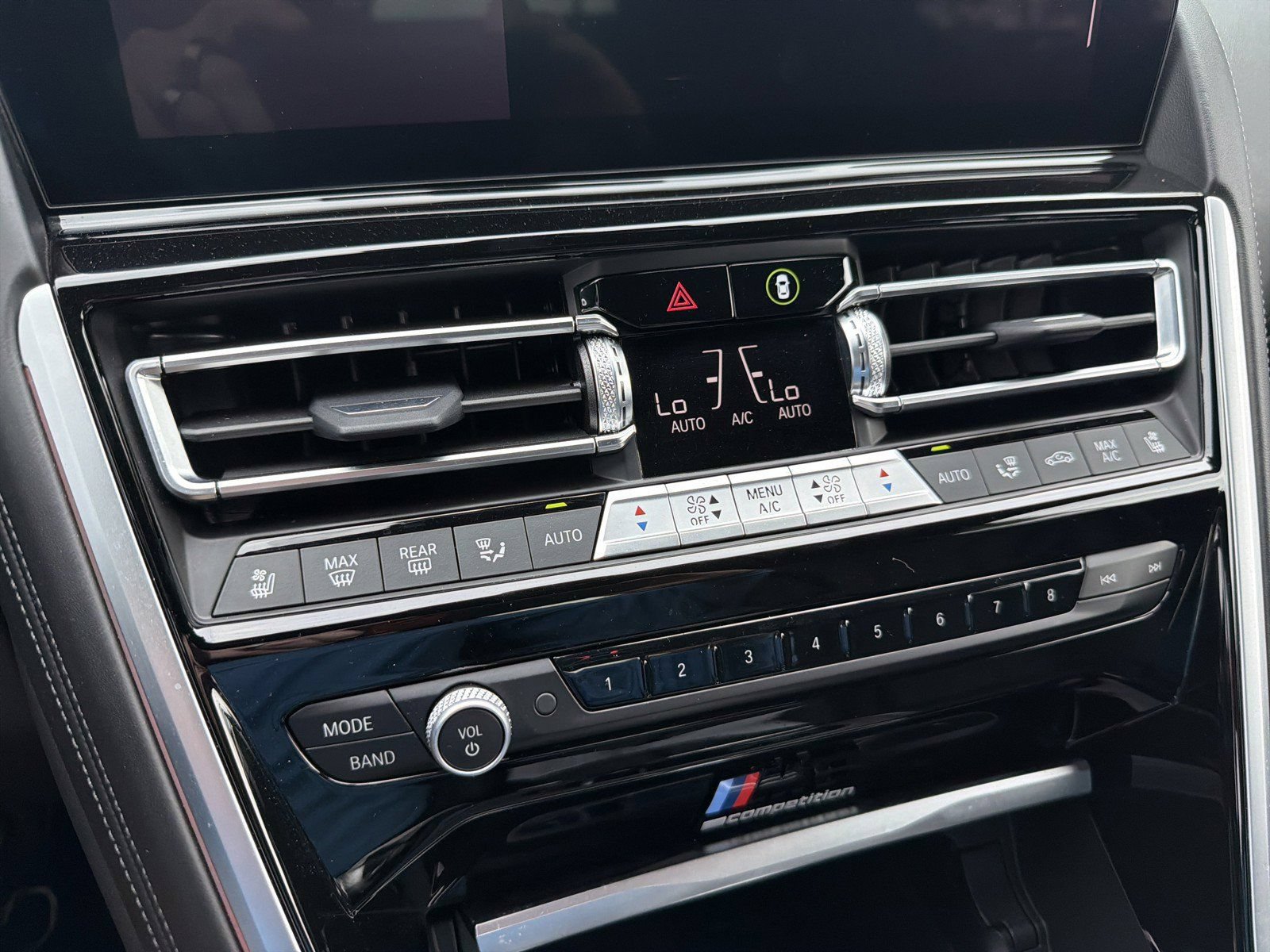 Used 2024 BMW M8 Competition AWD/4WD image 29