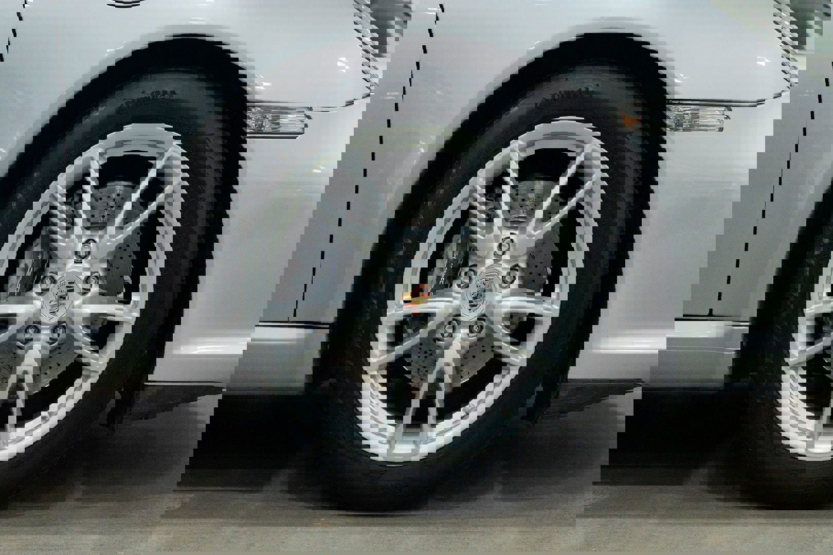 Used 2010 Porsche 911 Carrera image 14