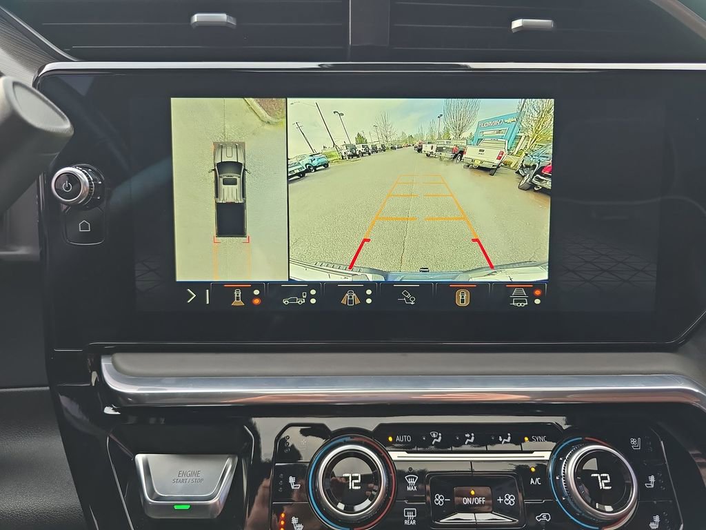 Used 2024 GMC Sierra 3500 Denali Ultimate image 15