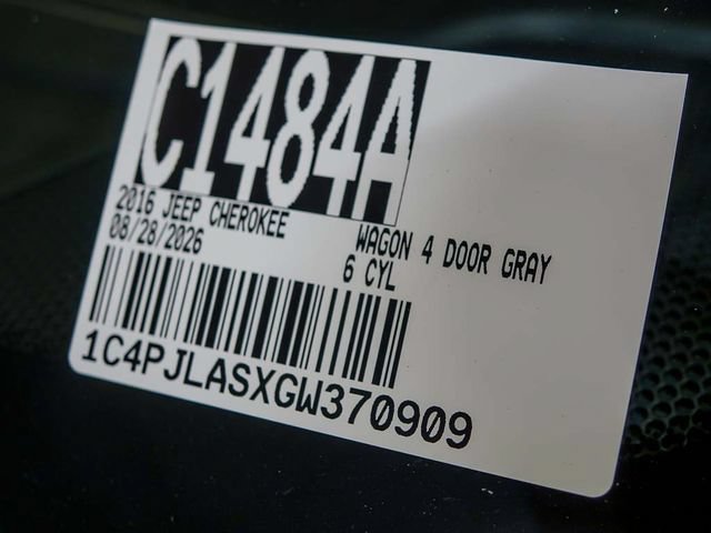 Used 2016 Jeep Cherokee Sport w/ Cold Weather Group FWD image 32