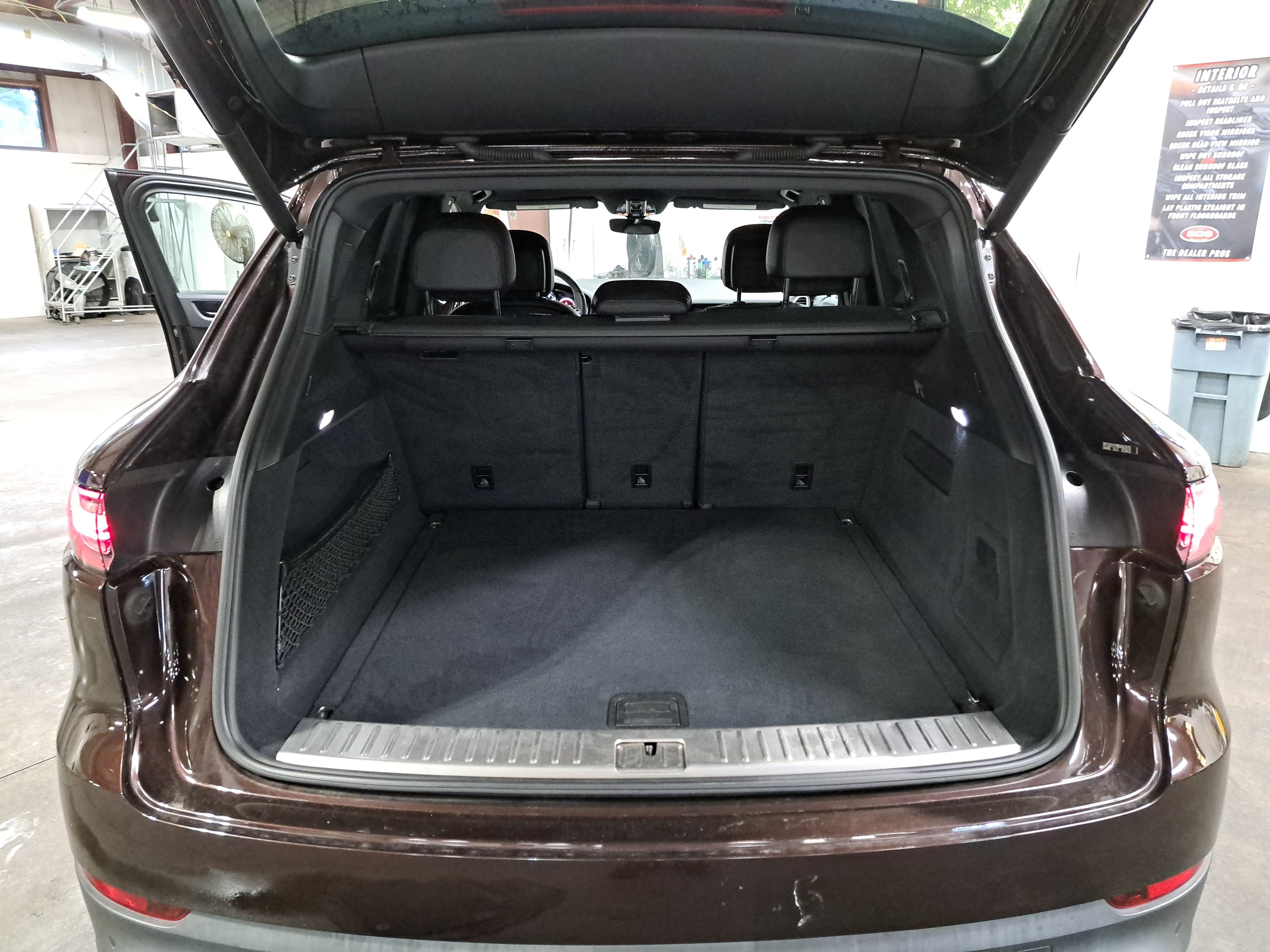 Used 2019 Porsche Cayenne S AWD/4WD image 13