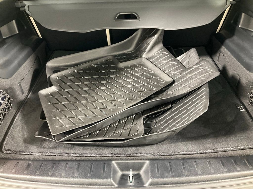 Used 2023 Mercedes-Benz GLB 250 4MATIC image 24