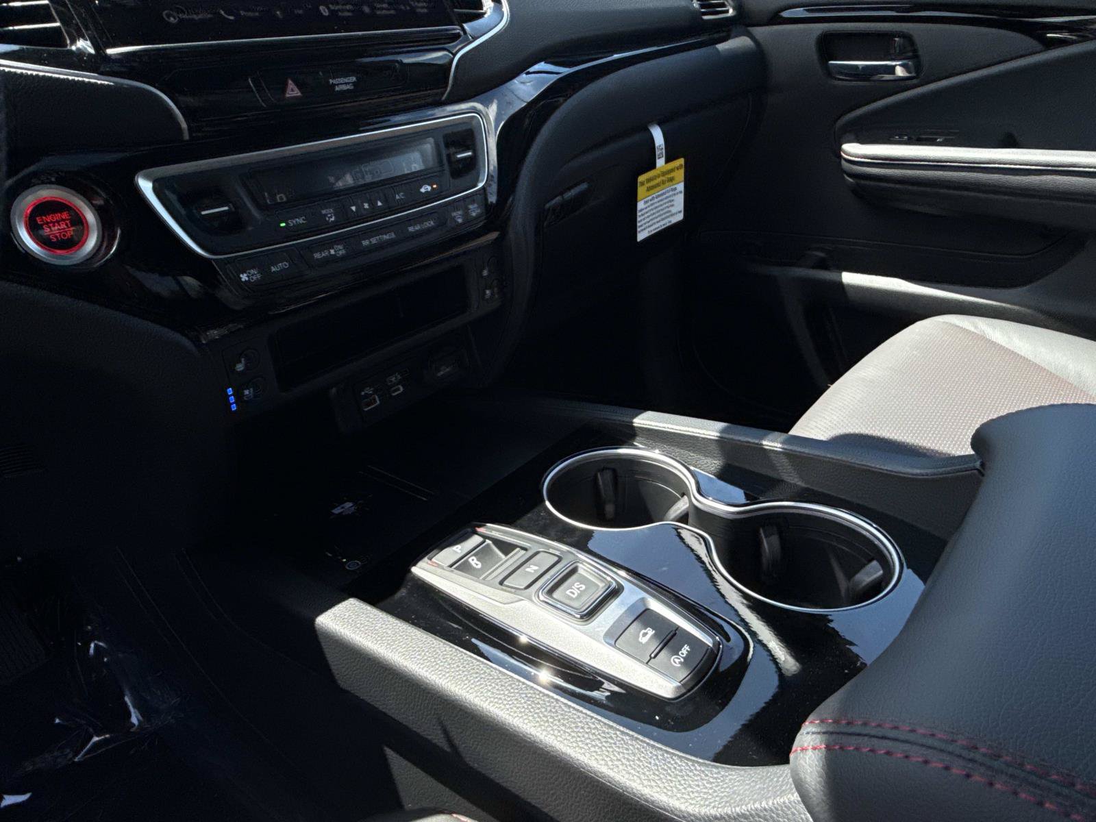 New 2026 Honda Ridgeline Black Edition image 8