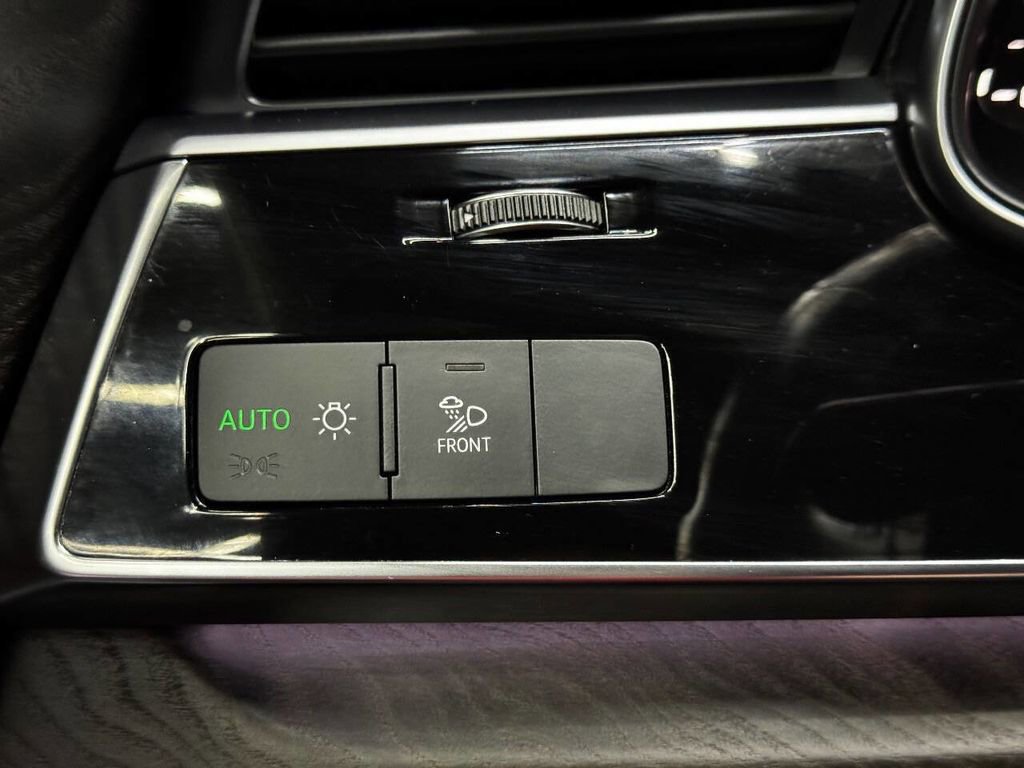 Used 2021 Audi Q8 Premium w/ Black Optic Package AWD/4WD image 31