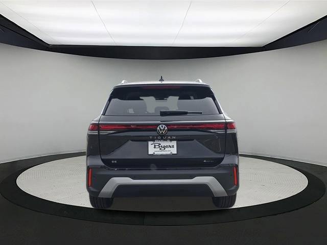 New 2026 Volkswagen Tiguan SE image 6