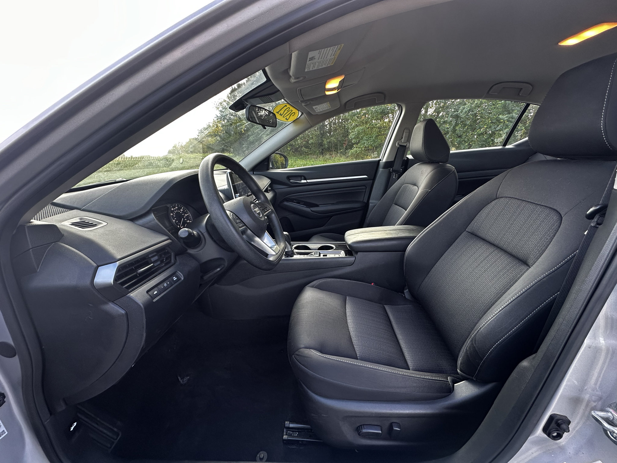 Used 2021 Nissan Altima 2.5 SV AWD/4WD image 11
