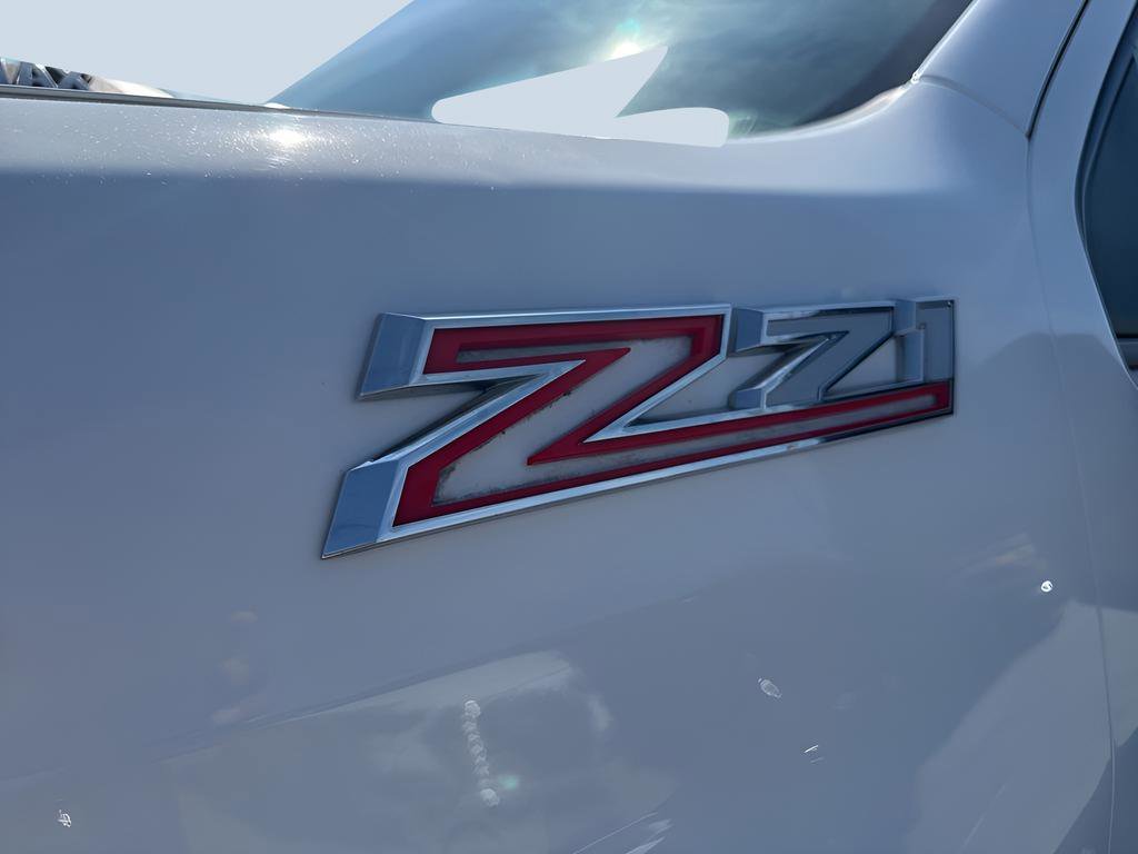 Used 2024 Chevrolet Silverado 2500 LT AWD/4WD image 32
