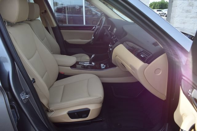 Used 2016 BMW X3 xDrive28i w/ Driver Assistance Package AWD/4WD image 40