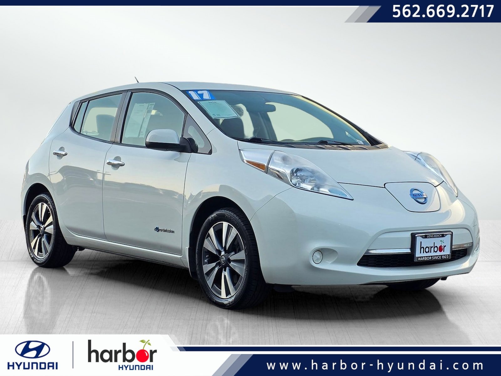 Used 2017 Nissan Leaf SV