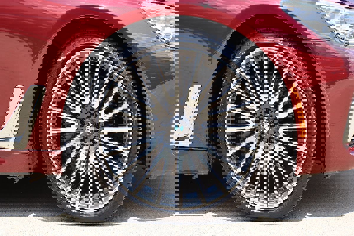 Used 2019 BMW 750i xDrive w/ Luxury Rear Seating Package image 74