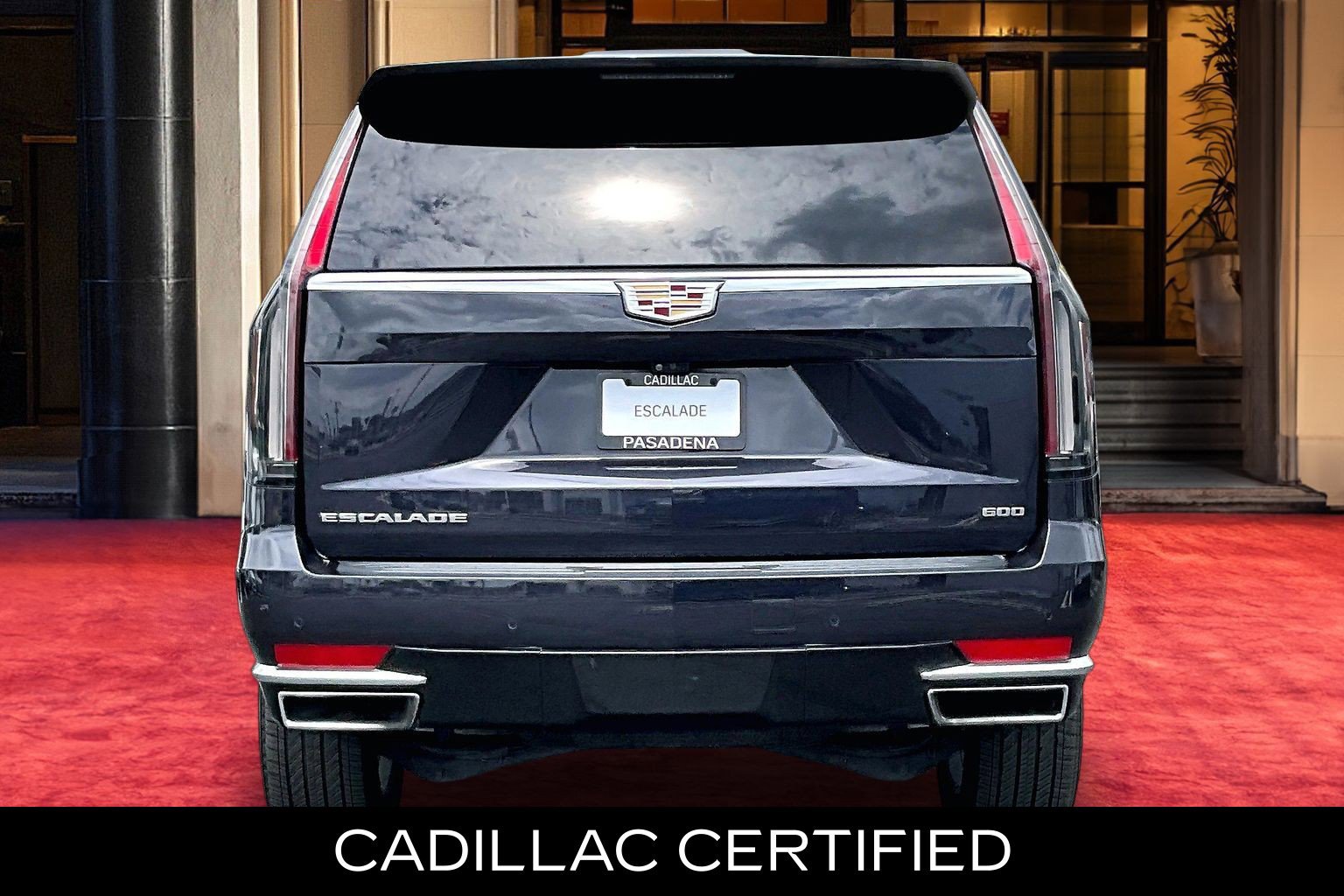 Certified 2023 Cadillac Escalade Premium Luxury AWD/4WD image 5