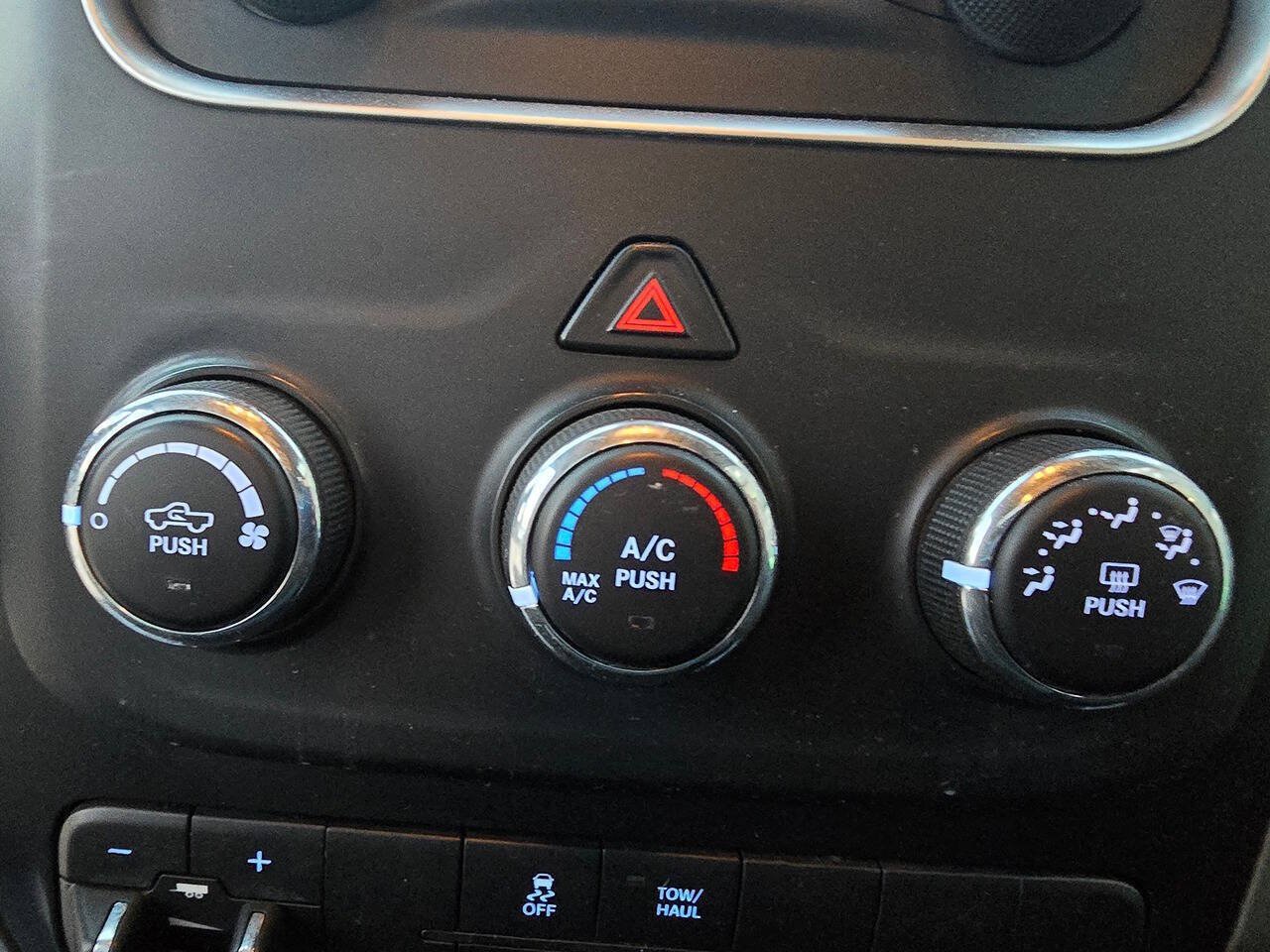 Used 2016 RAM 1500 Lone Star RWD image 26