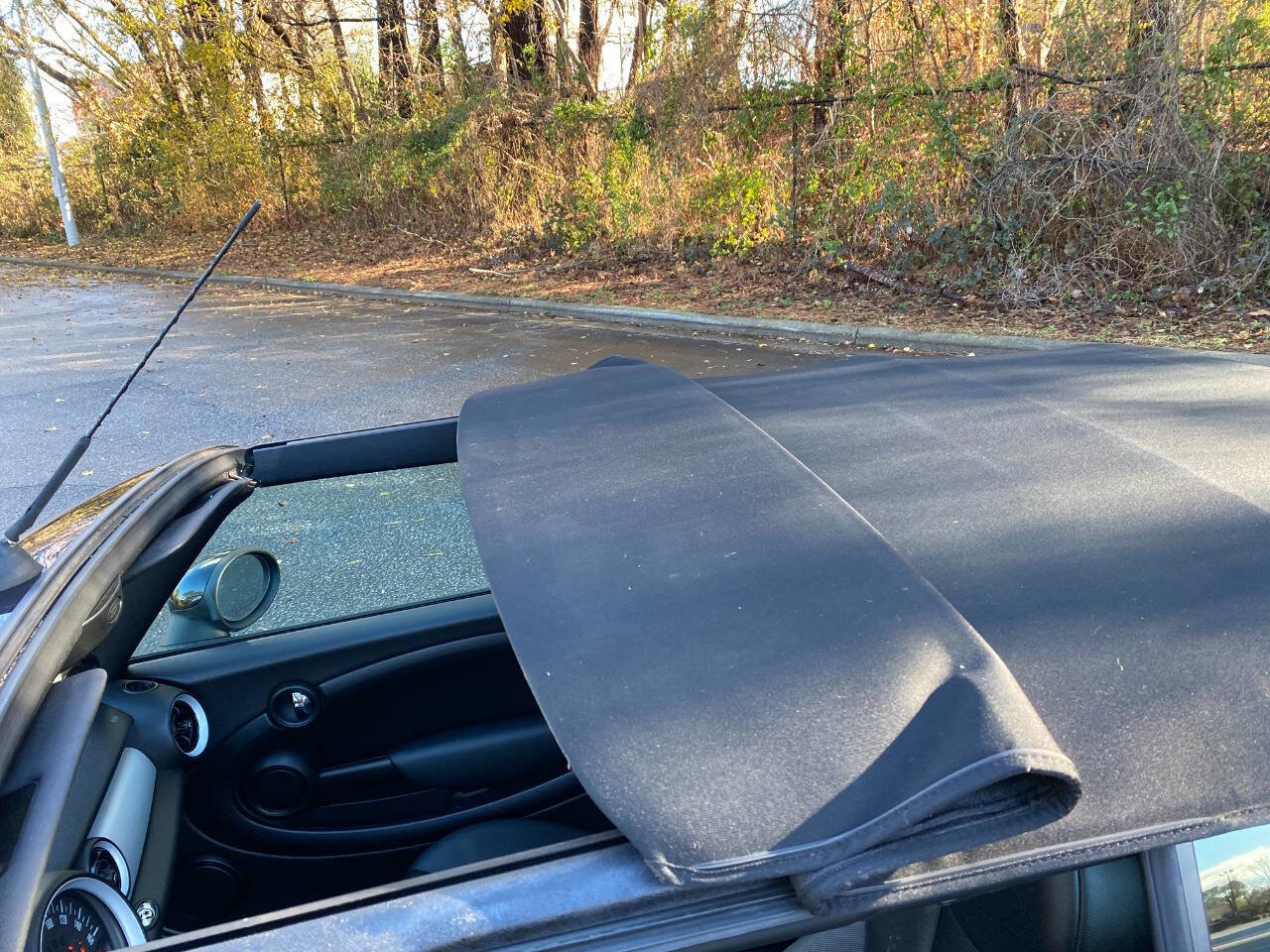 Used 2015 MINI Cooper Cooper 2dr Convertible image 29