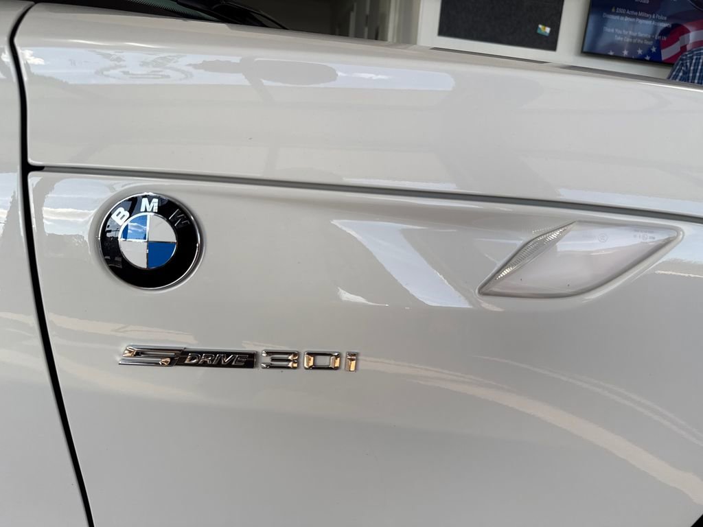 Used 2009 BMW Z4 sDrive30i image 23