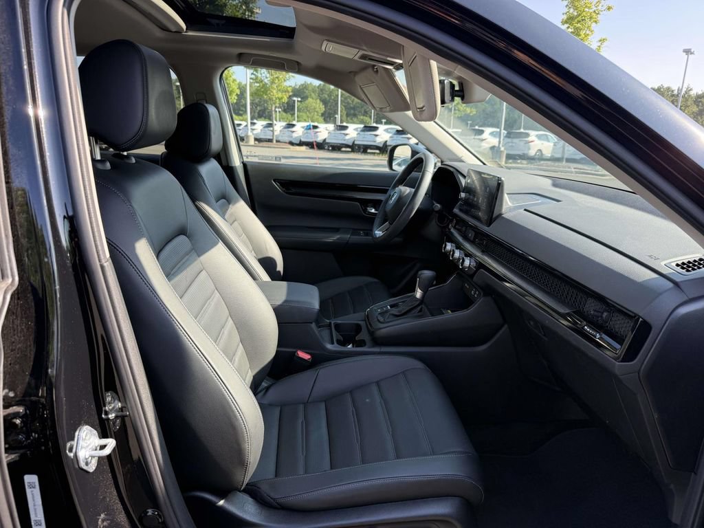 Used 2025 Honda CR-V EX-L image 14