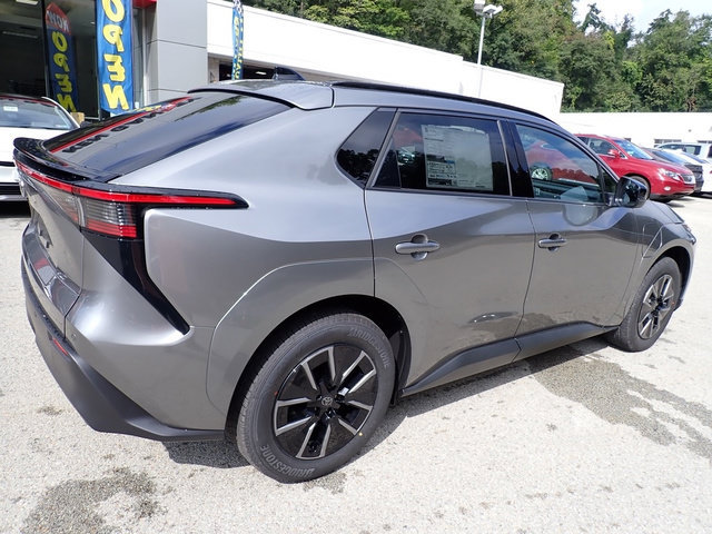 New 2026 Toyota bZ FWD image 3