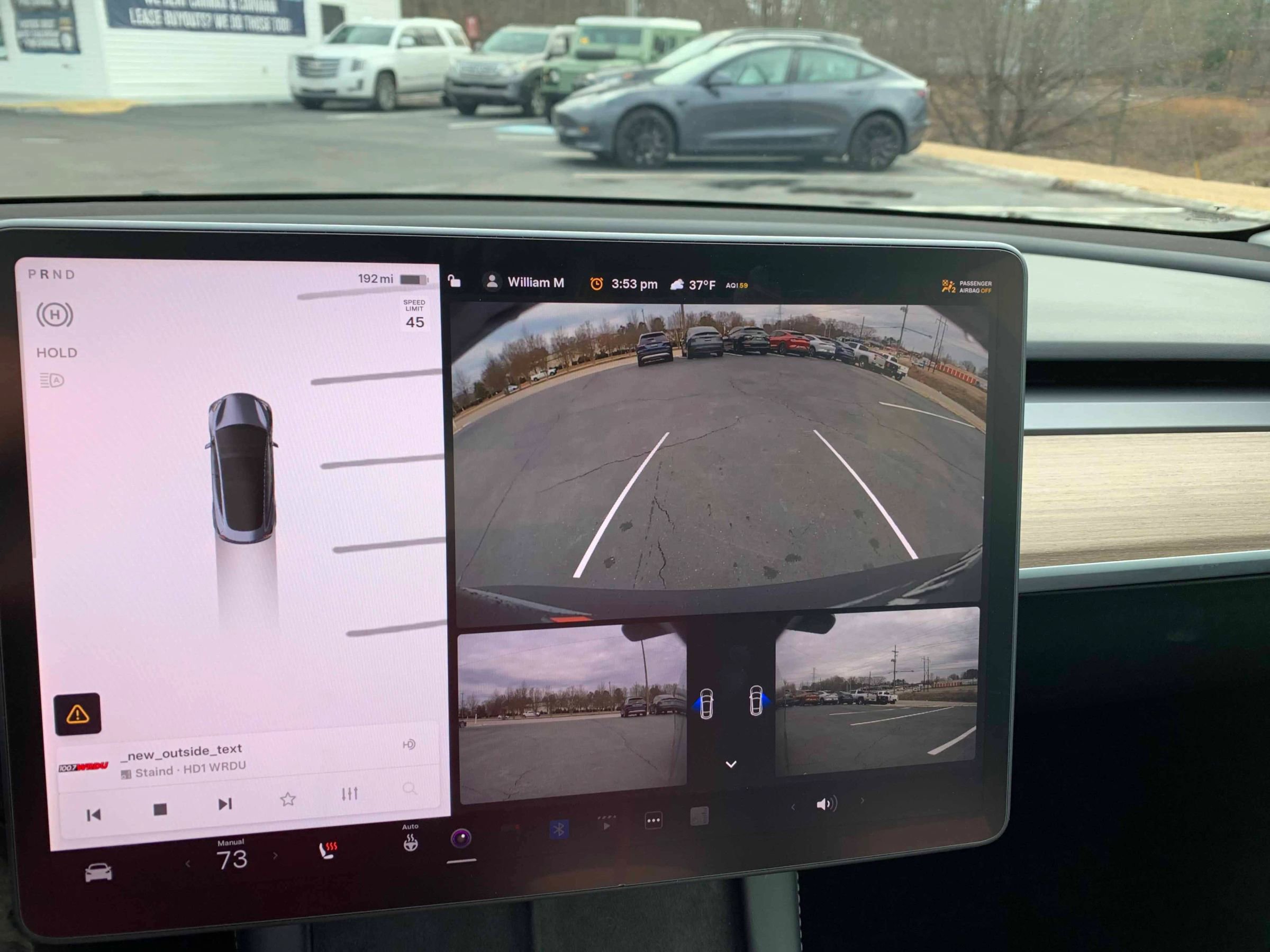 Used 2023 Tesla Model 3 Standard Range image 23