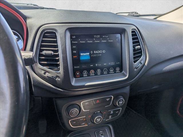 Used 2020 Jeep Compass Trailhawk AWD/4WD image 13