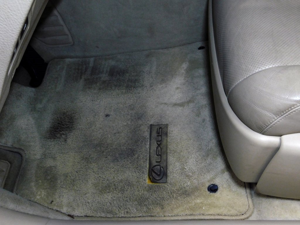 Used 2008 Lexus LS 460 image 32