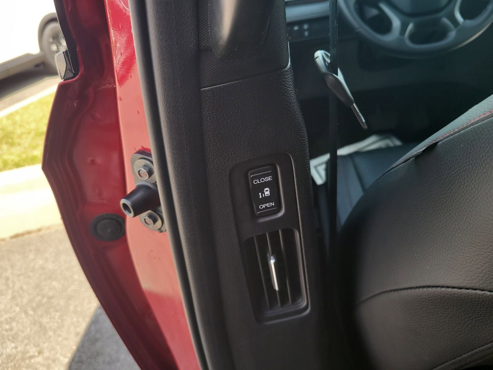Certified 2024 Honda Odyssey Sport image 26