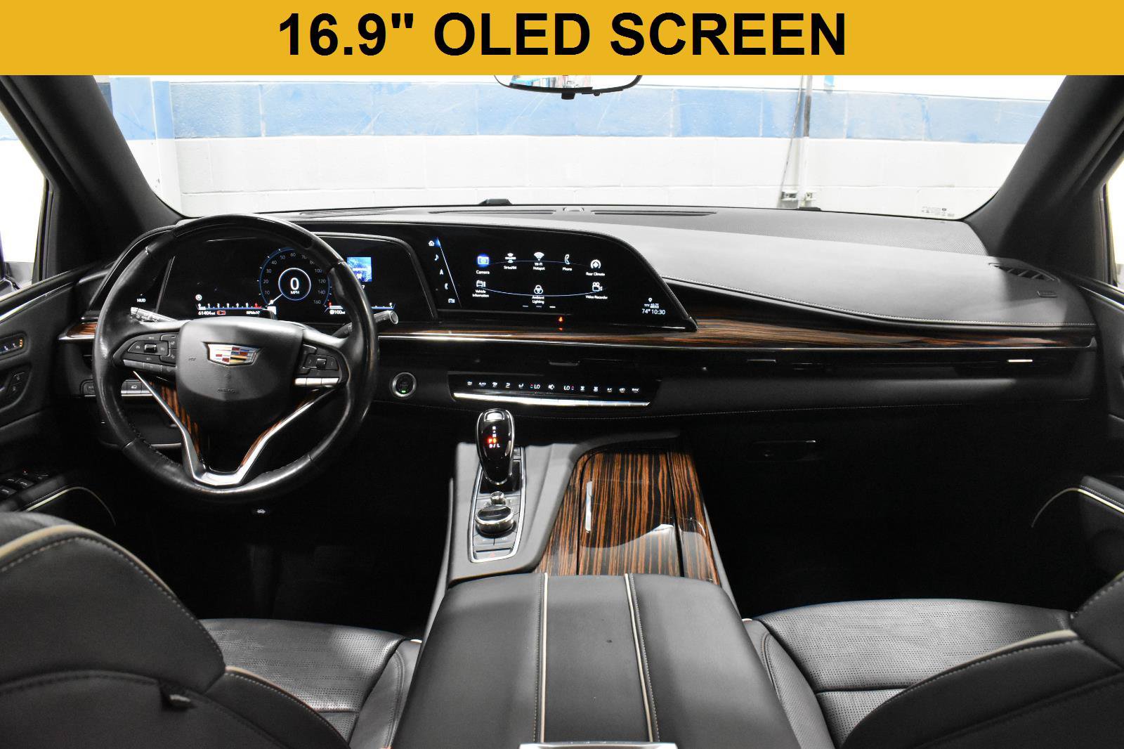 Used 2023 Cadillac Escalade ESV Premium Luxury w/ LPO, Floor Liner Package AWD/4WD image 2