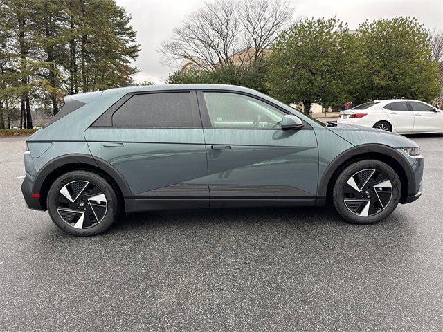 New 2026 Hyundai Ioniq 5 SE image 8