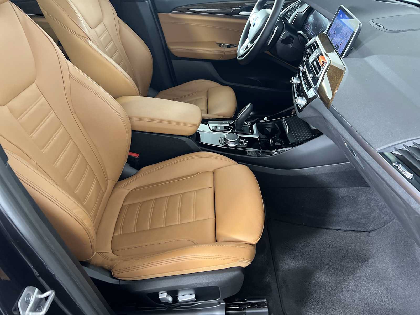 Used 2021 BMW X3 sDrive30i w/ Executive Package RWD image 16