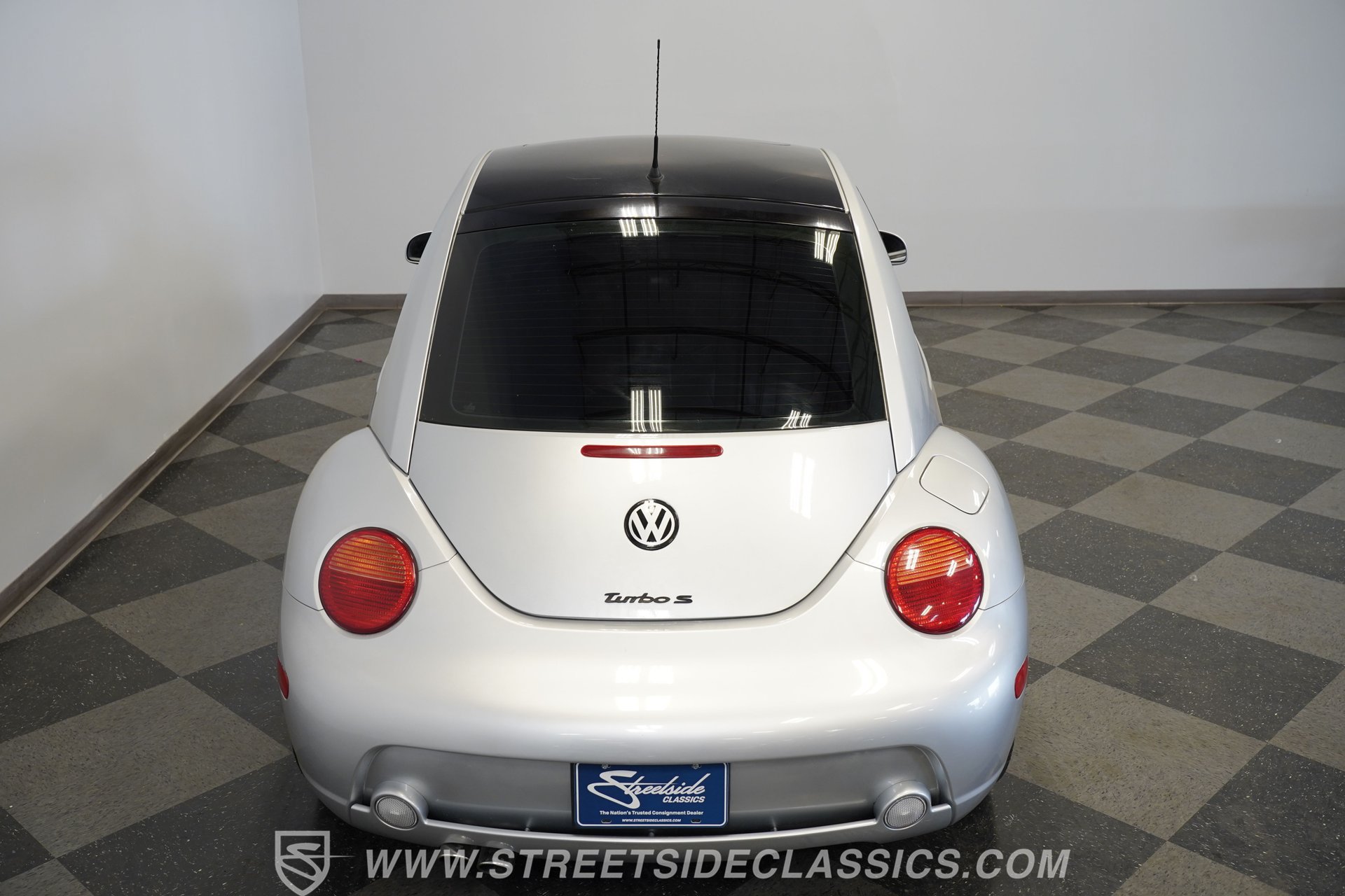 Used 2003 Volkswagen Beetle S FWD image 28