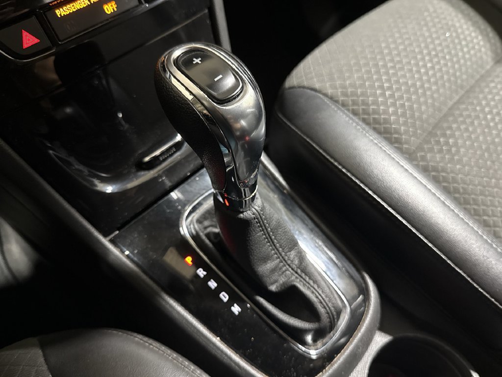 Used 2019 Buick Encore Preferred FWD image 17