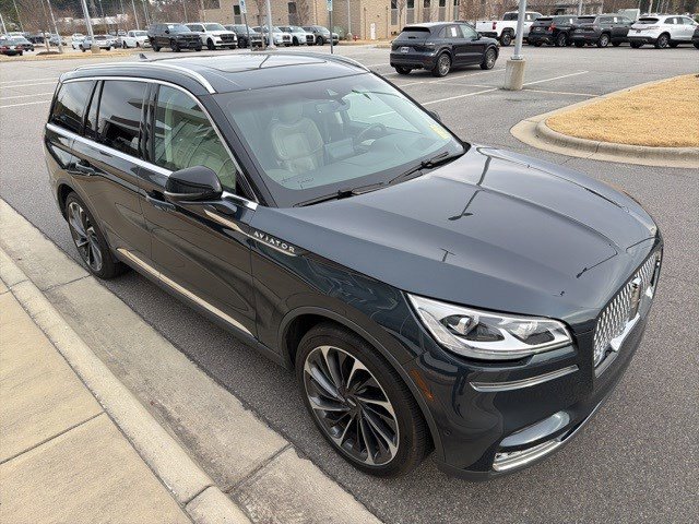 Used 2022 Lincoln Aviator Reserve w/ Equipment Group 201A image 8