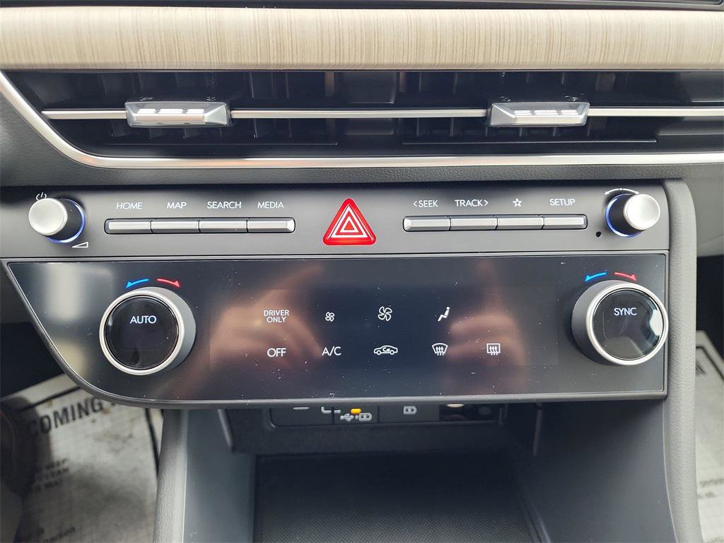 New 2026 Hyundai Sonata Blue image 14