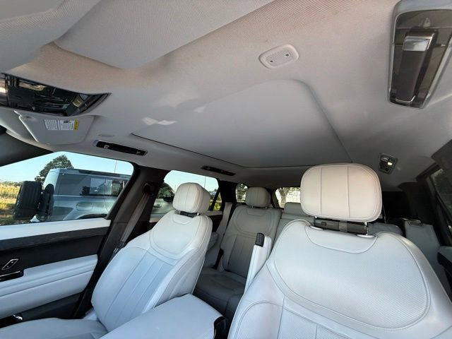 Used 2023 Land Rover Range Rover Sport SE AWD/4WD image 8
