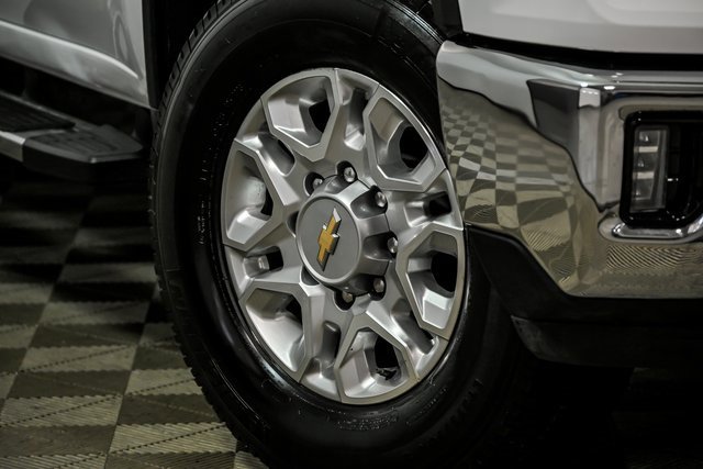 Certified 2024 Chevrolet Silverado 3500 LT w/ Convenience Package image 3