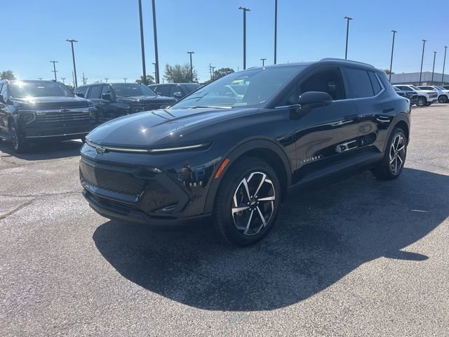 New 2026 Chevrolet Equinox EV LT image 7