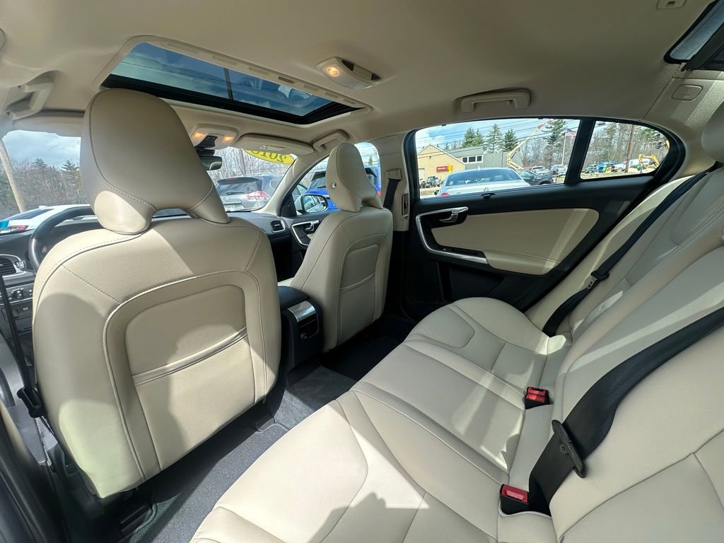 Used 2018 Volvo S60 T5 Inscription AWD/4WD image 28