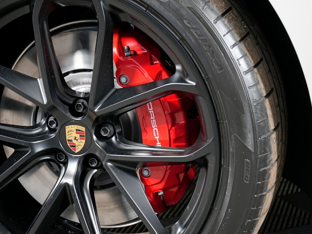 New 2026 Porsche Macan GTS image 41