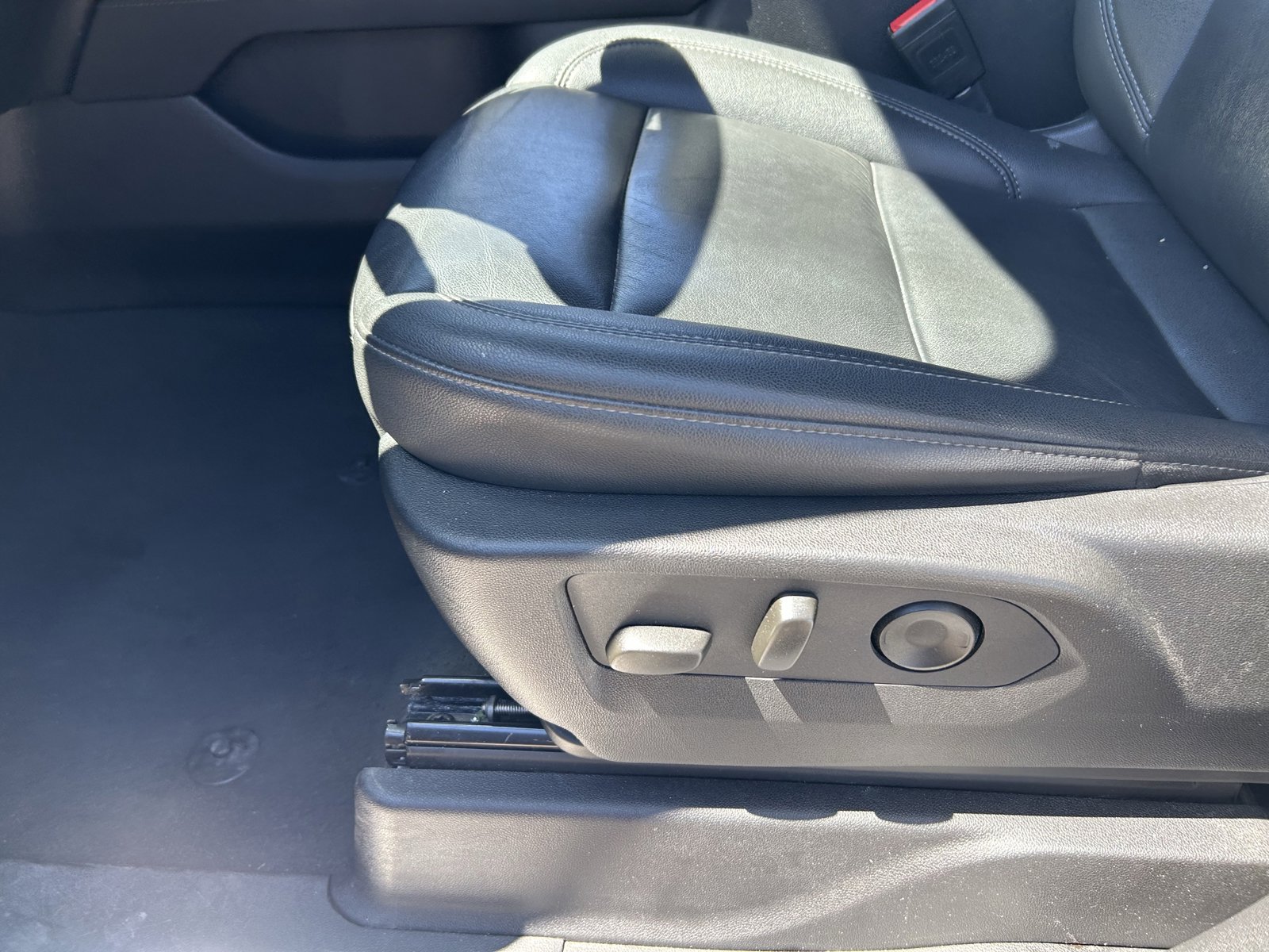 Certified 2024 Chevrolet Tahoe LT image 11