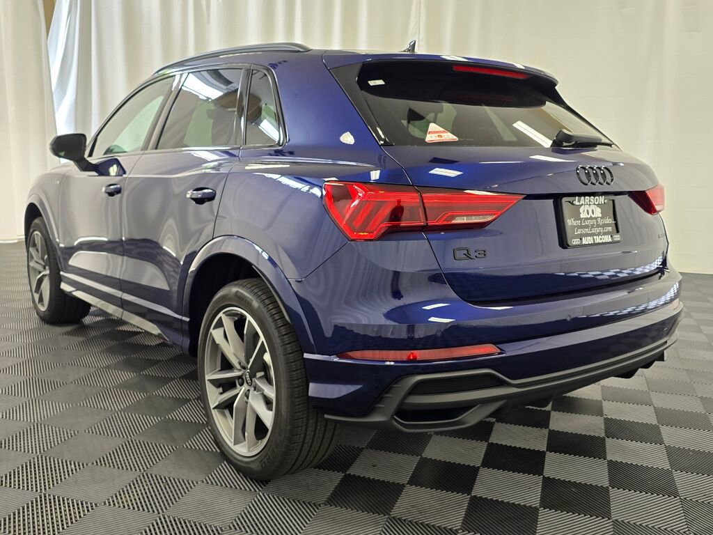 New 2025 Audi Q3 2.0T Premium image 4