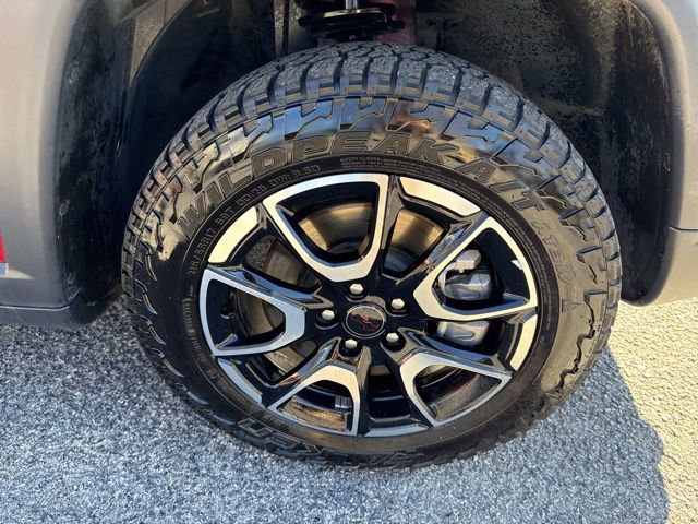 Used 2025 Jeep Compass Trailhawk w/ Trailhawk Elite Group image 12