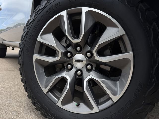Used 2019 Chevrolet Silverado 1500 RST AWD/4WD image 11