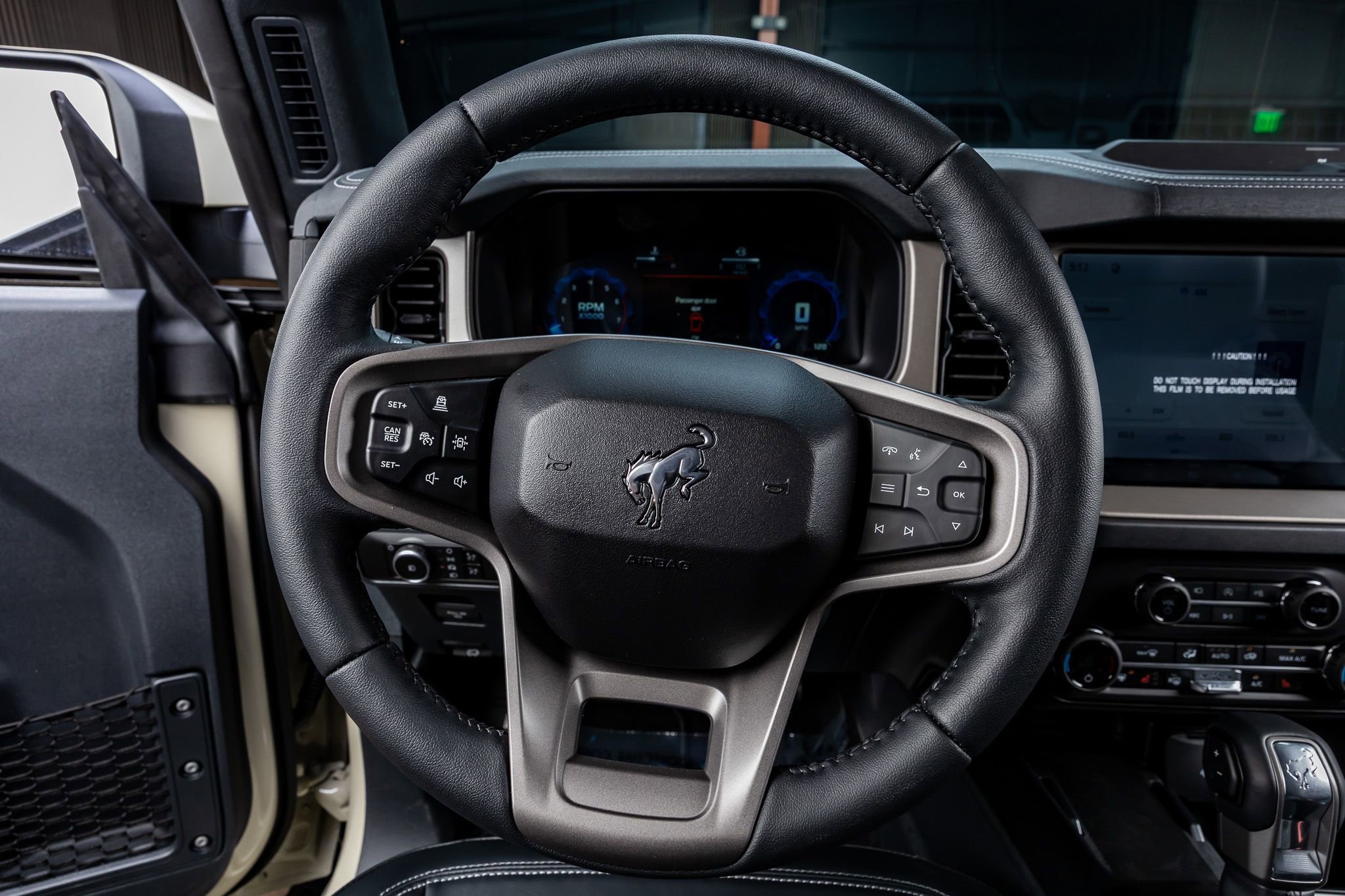 Used 2026 Ford Bronco Outer Banks AWD/4WD image 19