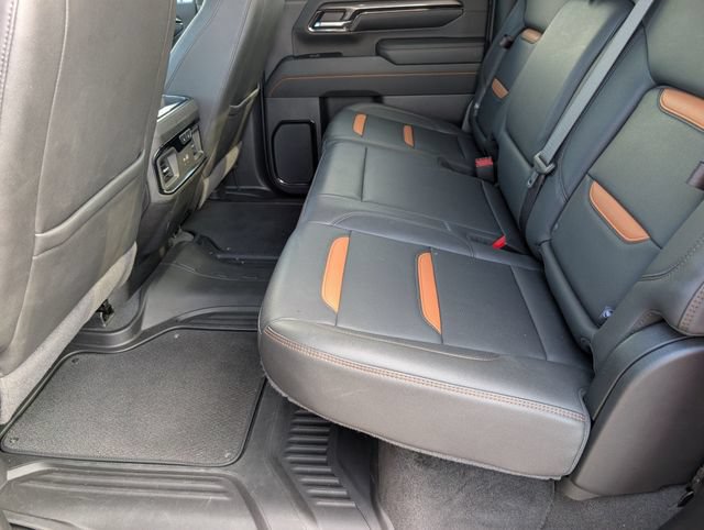 Used 2024 GMC Sierra 2500 AT4 w/ AT4 Preferred Package AWD/4WD image 29