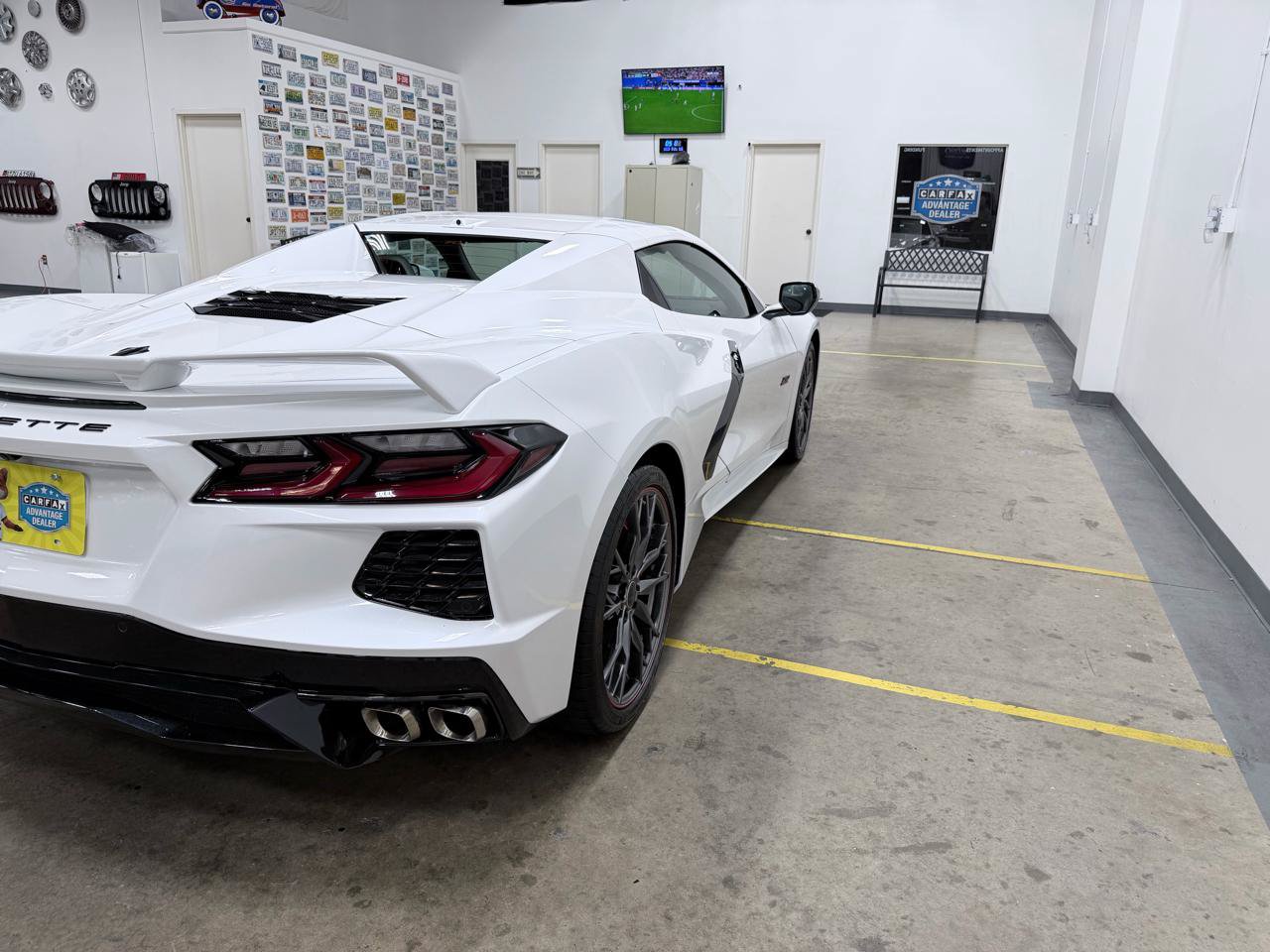 Used 2023 Chevrolet Corvette Stingray Premium Conv w/ Z51 Performance Package RWD image 26